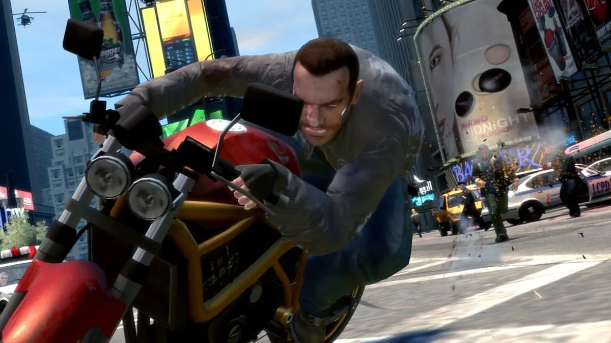 Niko Bellic on a motorcycle in Liberty City